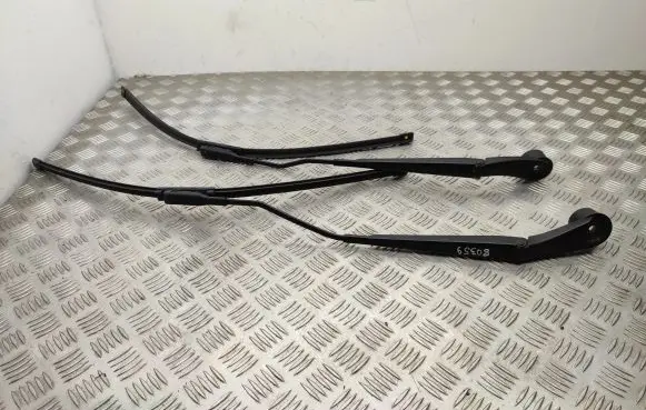 Ford Transit - Tourneo Connect Front wiper blade arm DT1117526AC DT1117526BB