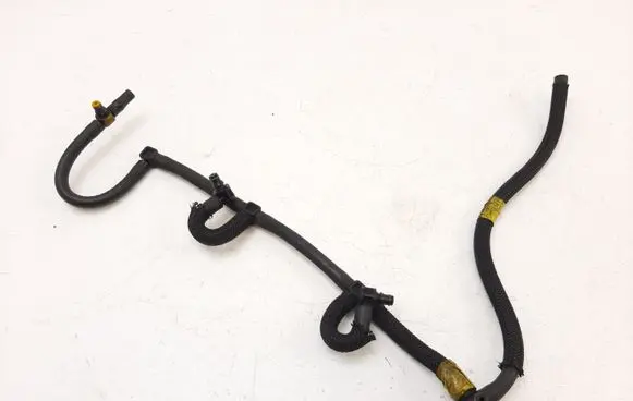 Fuel return line/hose
