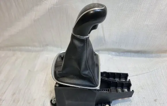 Opel Astra K Gear shifter/selector 55491492