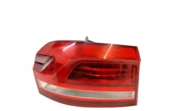 Volkswagen Touran III Rear/tail lights 5TA945207A