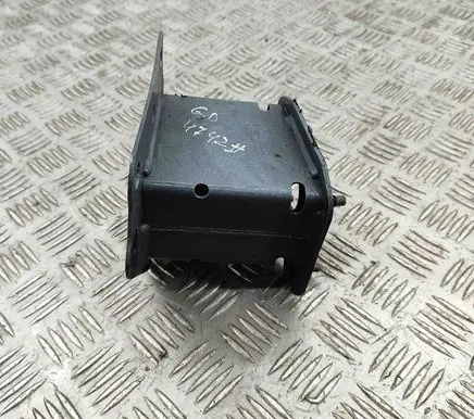 Nissan Qashqai J12 Front bumper shock/impact absorber H52106UABA