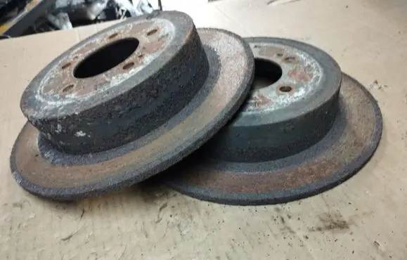 Peugeot 4007 Rear brake disc
