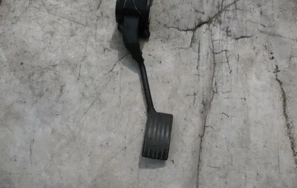Peugeot 508 Accelerator throttle pedal 9672091280