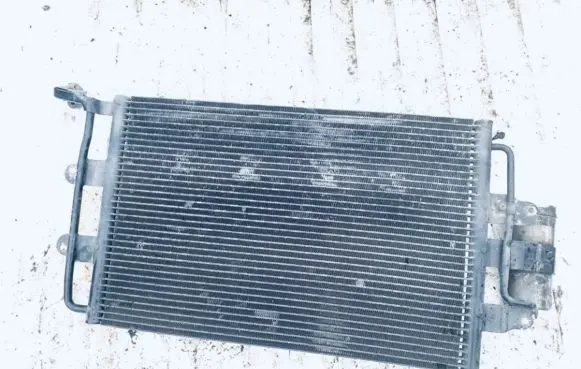 Volkswagen New Beetle A/C cooling radiator (condenser) 1c0820411a 1c0820191