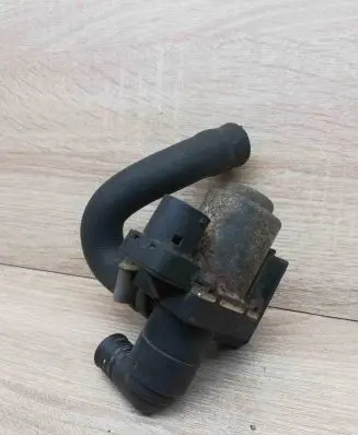 BMW 3 E36 Coolant heater control valve 1387846 1147412052