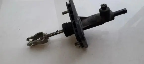 Hyundai Matrix Clutch master cylinder