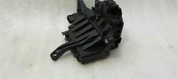 Mercedes-Benz C W205 Fuse box set A2055402250