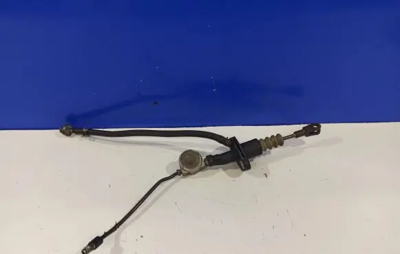 Clutch slave cylinder