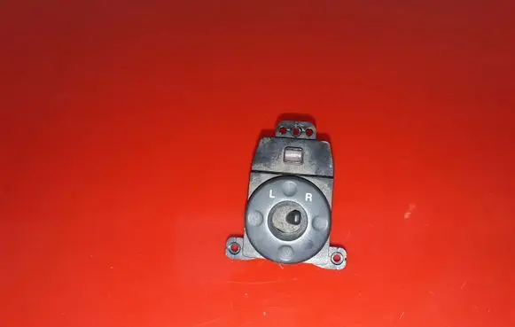 KIA Carens II Wing mirror switch 202005064