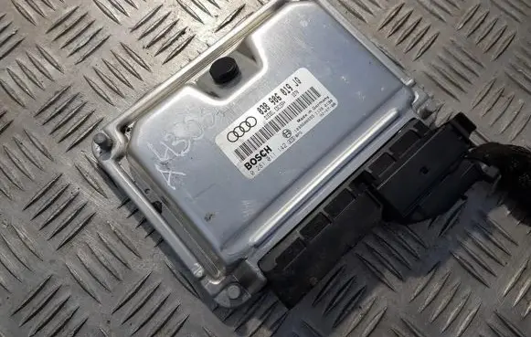Audi A4 S4 B6 8E 8H Engine control unit/module 038906019jq 0281011142