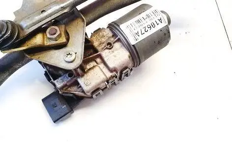 Volkswagen Polo Wiper motor 0390241524 6q1955119a