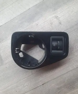 Volkswagen Golf VII Headlight level height control switch 5G1858210