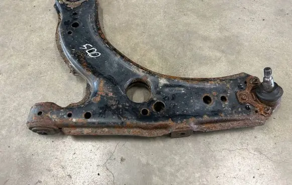 Volkswagen Golf IV Front control arm