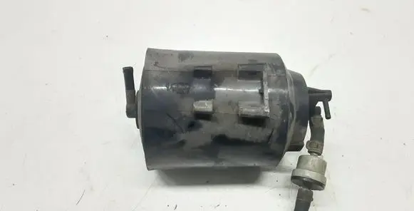 Vacuum air tank