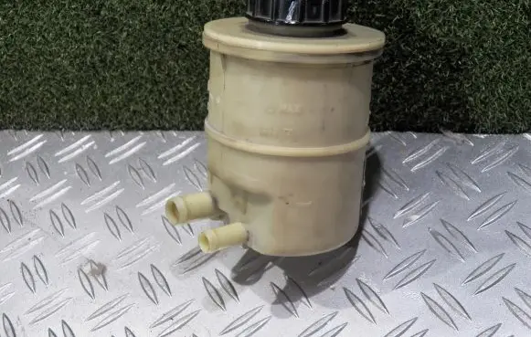 Opel Movano B Power steering fluid tank/reservoir 7700795347