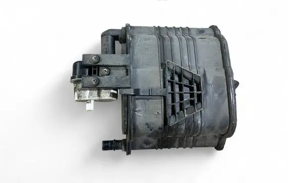 Active carbon filter fuel vapour canister