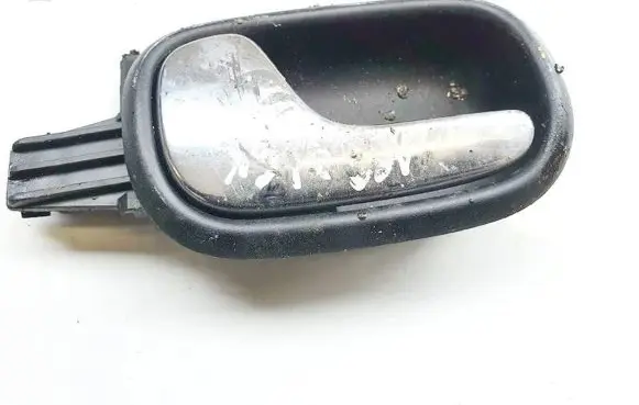 Audi A4 S4 B5 8D Rear door interior handle 8d0839019