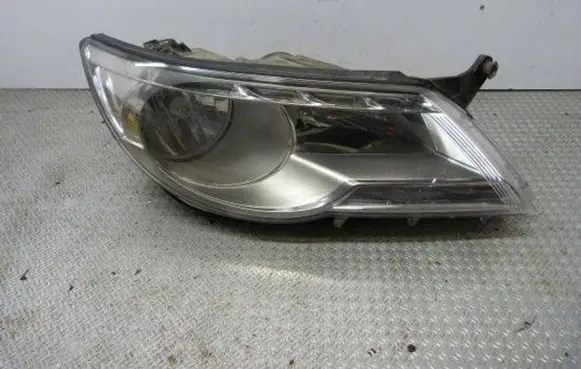 Volkswagen Tiguan Headlight/headlamp 5N1941032AB 1ED24703802 24703802000163