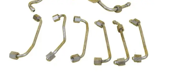 BMW 5 E60 E61 Fuel injector supply line/pipe N53B30A