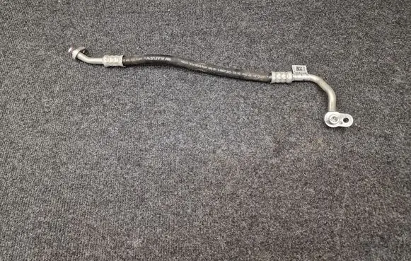 Air conditioning (A/C) pipe/hose