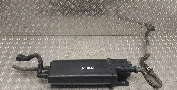Toyota Prius (XW50) Active carbon filter fuel vapour canister 7774047110 9091014008