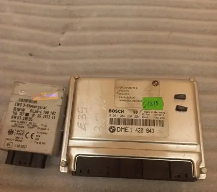 BMW 5 E39 Engine control unit/module 1430943 0261204620