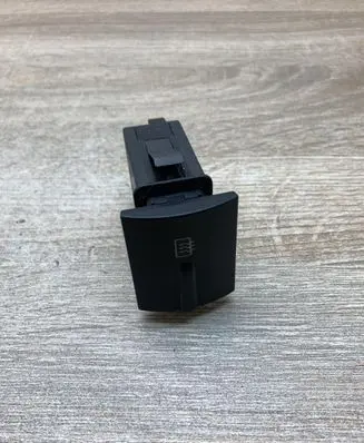 Seat Toledo I (1L) Windscreen/window heater switch 1M1959621