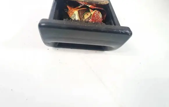 Mazda 626 Car ashtray fage4t2512