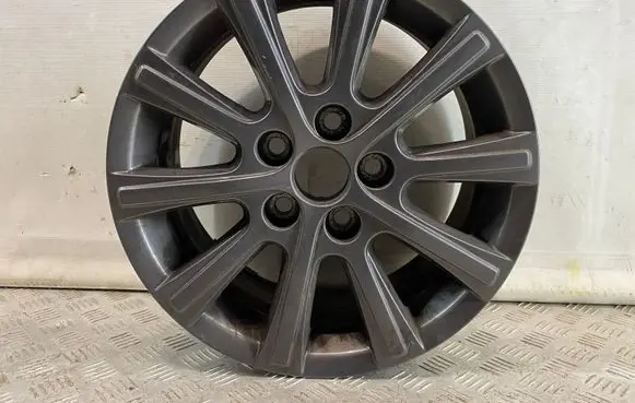 R16 alloy rim