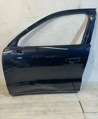 Porsche Cayenne (9Y0 9Y3) Front door