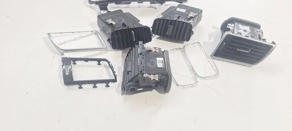 Mercedes-Benz GLE (W166 - C292) Dash center air vent grill A1668302254 A1668308900