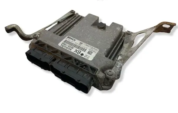Toyota Corolla E140 E150 Engine control unit/module 0281017039