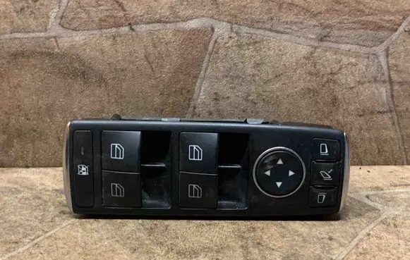 Mercedes-Benz E W212 Electric window control switch A2129056100