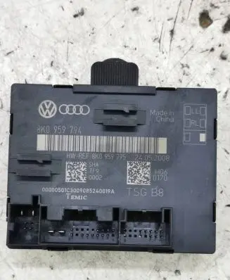 Audi A4 S4 B8 8K Door control unit/module 8K0959794