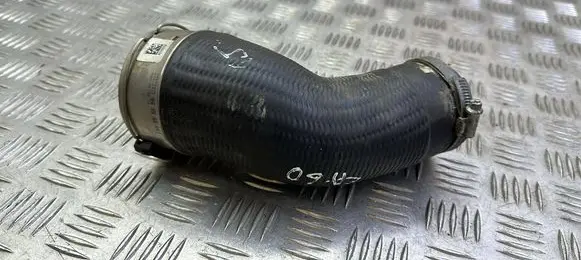 Volvo S90, V90 Intercooler hose/pipe 31657758