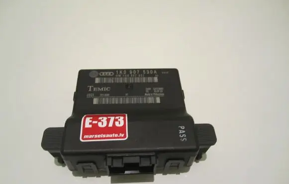 Audi A3 S3 8P Gateway control module 1K0907530A