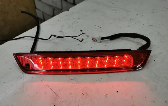 Hyundai ix35 Third/center stoplight 927002Y0