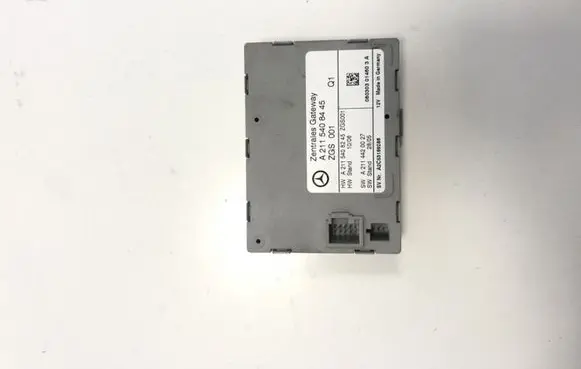 Mercedes-Benz CLS C219 Gateway control module A2115408445 A2115408245 A2114420027