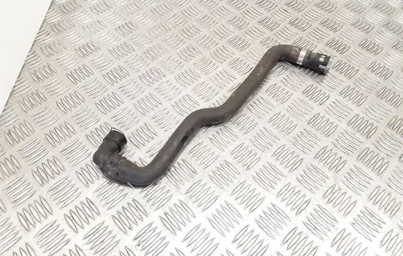 Ford Focus Engine coolant pipe/hose AV6118K582DC