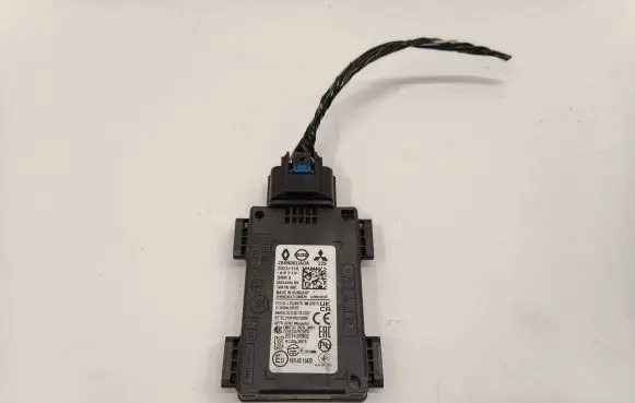 Nissan Qashqai J12 Blind spot module 284N06UA0A
