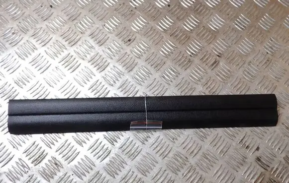BMW 1 F20 F21 Front sill trim cover 7221916