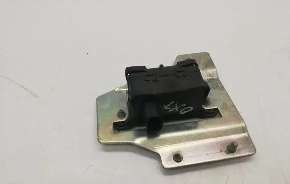 BMW 3 E90 E91 Acceleration sensor 6762769 676276907