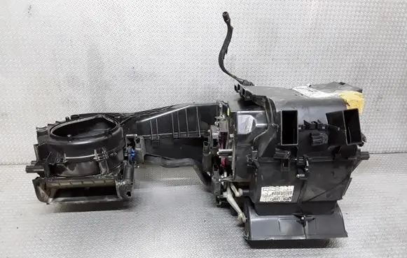 Interior heater climate box assembly