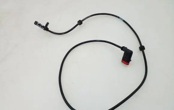 Mercedes-Benz GLK (X204) ABS rear brake sensor A2045401317