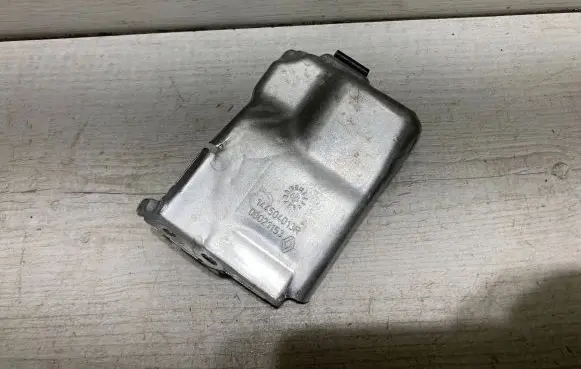 Heat shield in engine bay