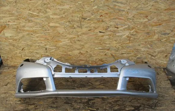 Honda Civic IX Front bumper