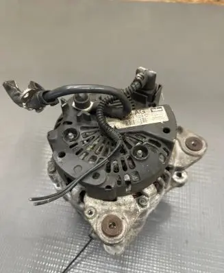 Skoda Octavia Mk2 (1Z) Generator/alternator 06F903023C 2542695F 107310797
