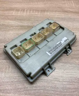 Chrysler Voyager Central body control module P04727030AL