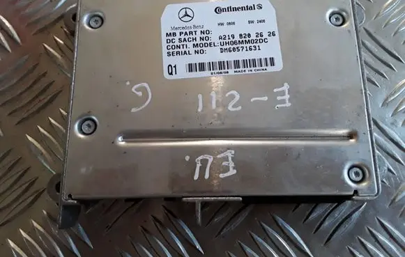 Mercedes-Benz E W211 Phone control unit/module A2198202626 UH06MM02DC