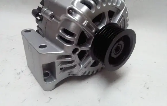 Fiat Punto Evo Generator/alternator 46823546 2542671E 607017958
